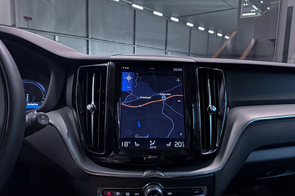 Volvo XC60 15 of 20