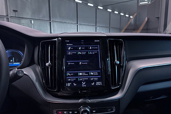 Volvo XC60 17 of 20