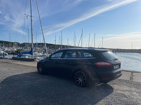 Ford Mondeo 3 of 5