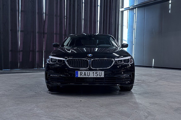 BMW 530e 9 of 23