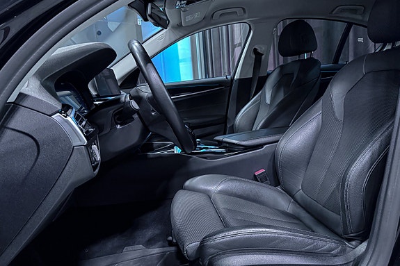 BMW 530e 10 of 23