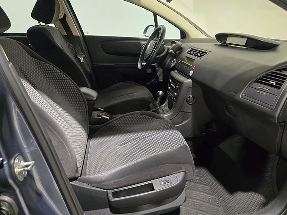 Citroen C4 10 of 13