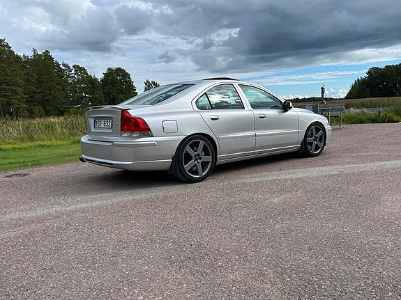 Volvo S60 21 of 26