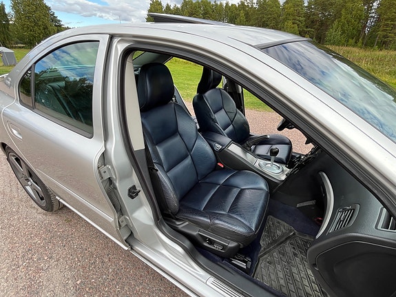 Volvo S60 11 of 26