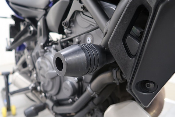 Yamaha MT-07 12 of 18