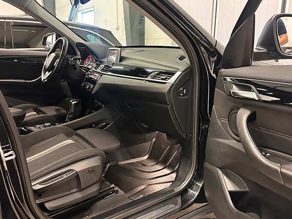 BMW X1 8 of 24