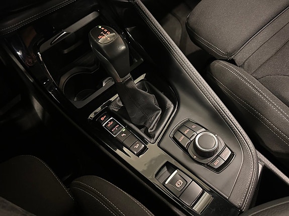BMW X1 20 of 24
