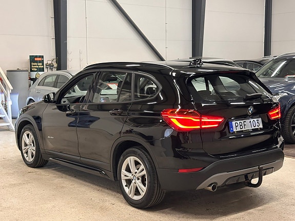 BMW X1 5 of 5