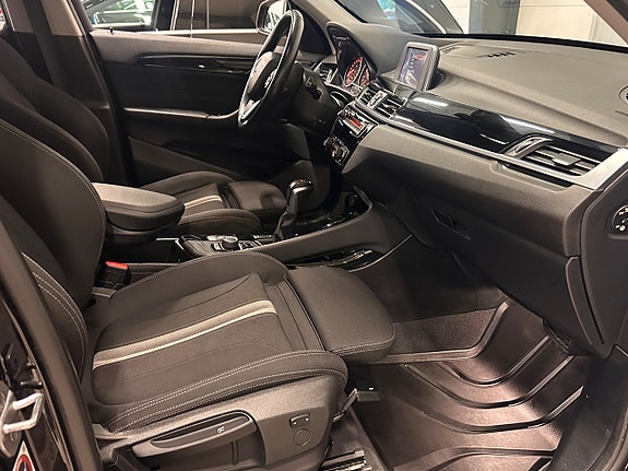 BMW X1 9 of 24