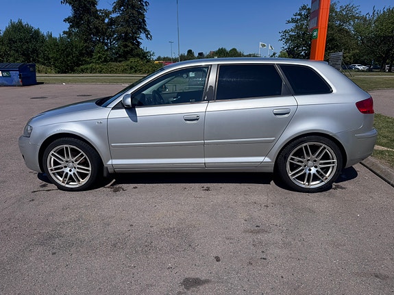Audi A3 4 of 13