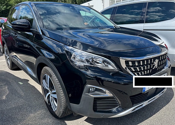 Peugeot 3008 2 of 5