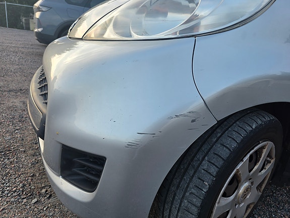 Peugeot 107 7 of 11