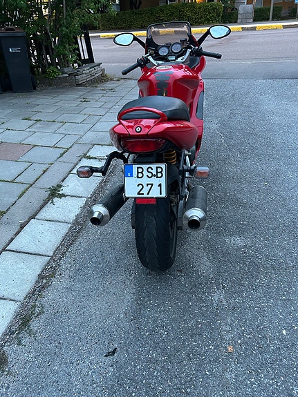 Ducati ST2 4 of 5