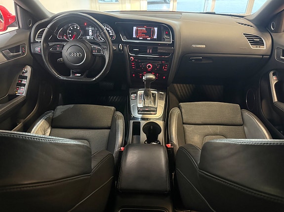 Audi A5 4 of 5