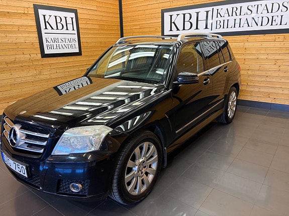 Mercedes-Benz GLK350 2 of 5