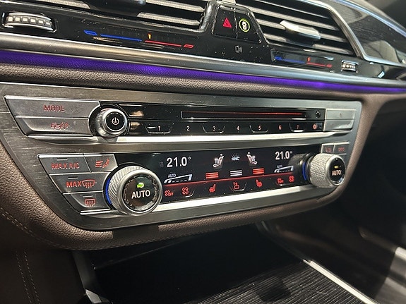 BMW 730 23 of 26