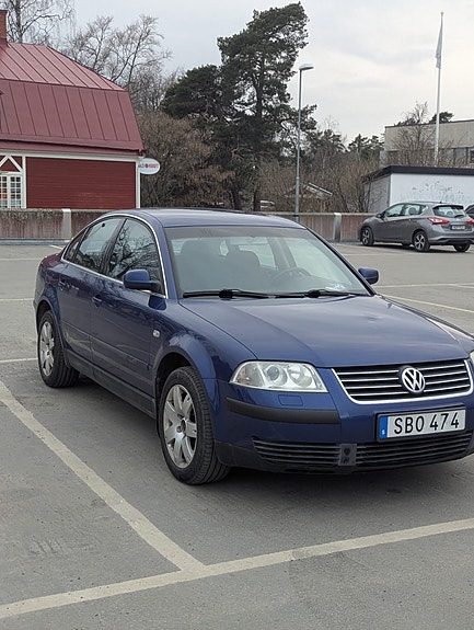 Volkswagen Passat 5 of 5