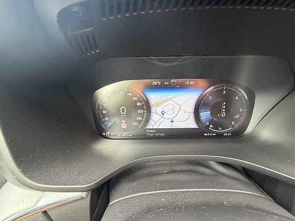 Volvo XC60 17 of 17