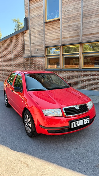Skoda Fabia 3 of 5