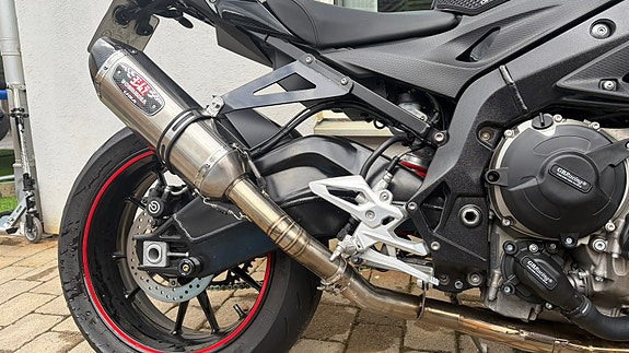 BMW S 1000 R 2 of 5