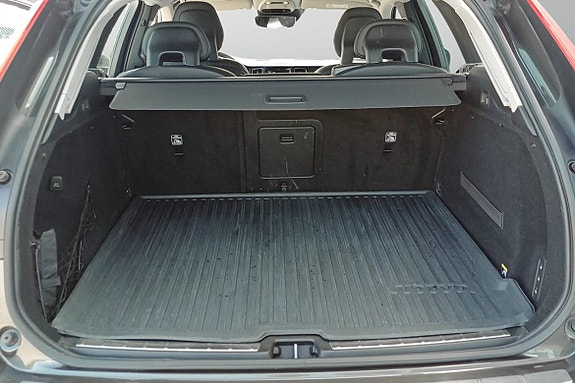 Volvo XC60 9 of 9