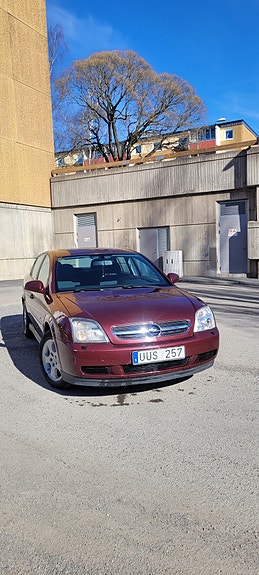 Opel Vectra 2 of 5