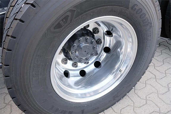 DAF XF530 FAS 6x2 chassi med motorkraftuttag - omgåend 8 of 14