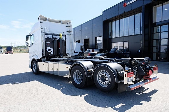 DAF XF530 FAN 6x2*4 lastväxlare med HIAB 21 ton - klar 3 of 5
