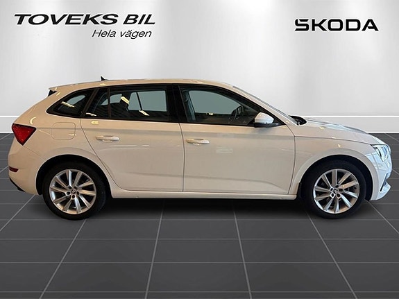 Skoda Scala 2 of 5