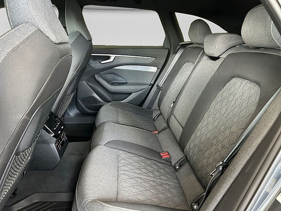 Audi A6 9 of 18