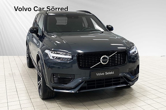 Volvo XC90 6 of 12