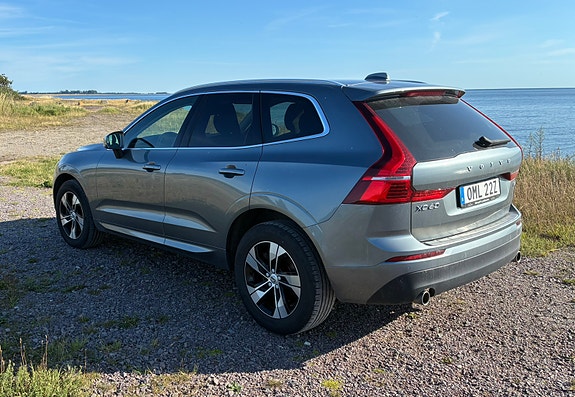 Volvo XC60 3 of 5