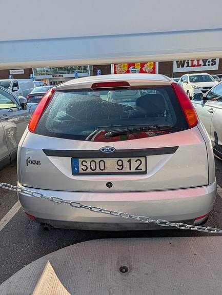 Ford Focus 11 of 14