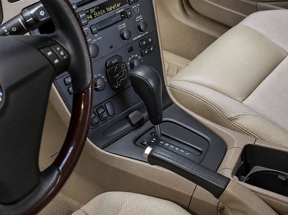 Volvo S60 11 of 15
