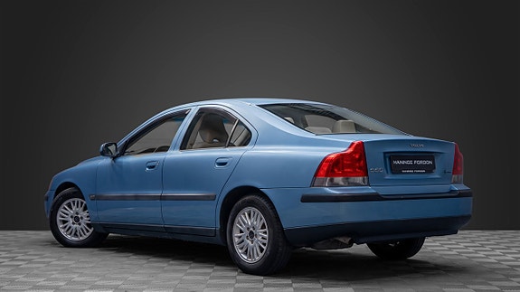 Volvo S60 6 of 15