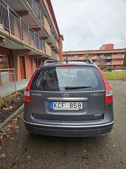 Hyundai i30 3 of 8
