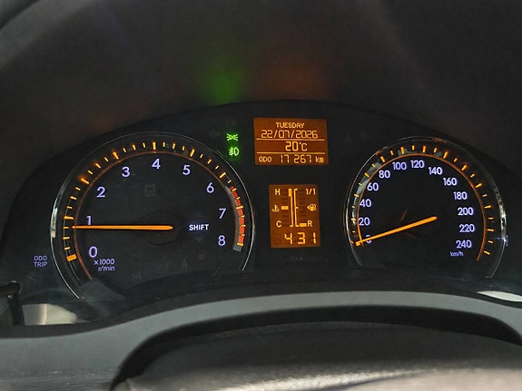 Toyota Avensis 14 of 23