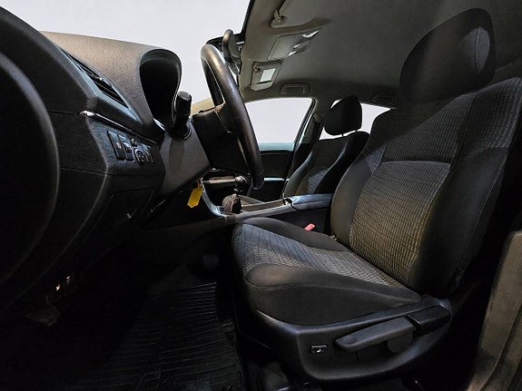 Toyota Avensis 10 of 23