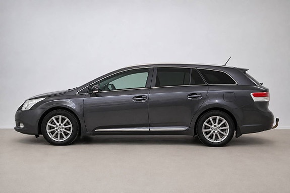 Toyota Avensis 4 of 23
