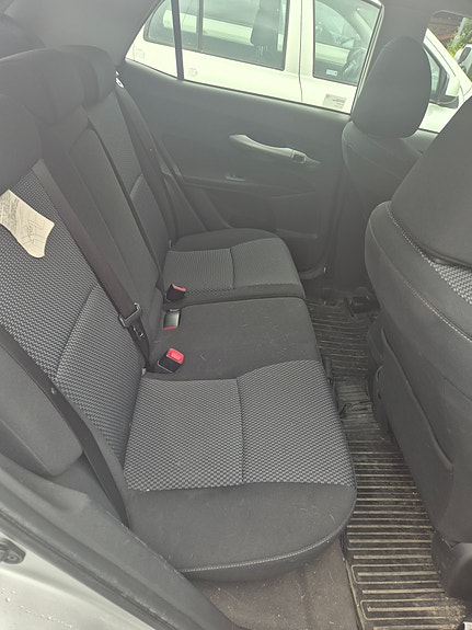 Toyota Auris 4 of 5