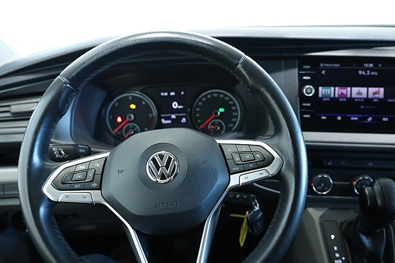 Volkswagen Transporter 6 of 15