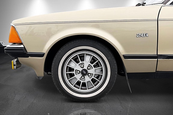 Ford Granada 11 of 20