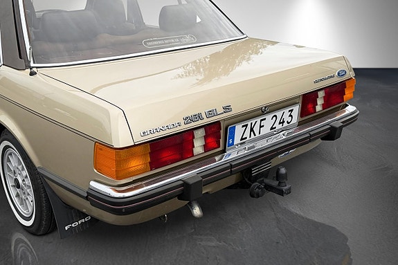 Ford Granada 12 of 20