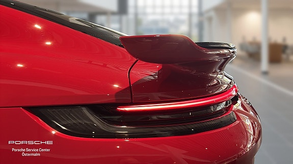 Porsche 911 Turbo S 10 of 15