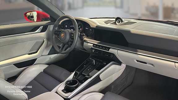 Porsche 911 Turbo S 4 of 5