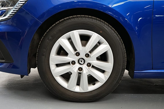 Renault Megane 14 of 14