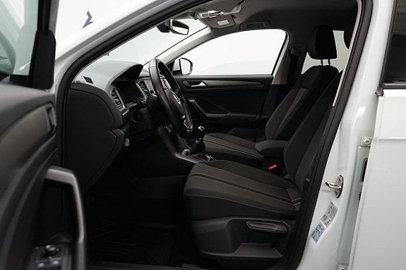Volkswagen T-Roc 5 of 5