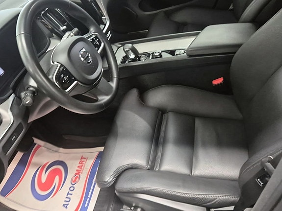 Volvo V60 Cross Country 6 of 6