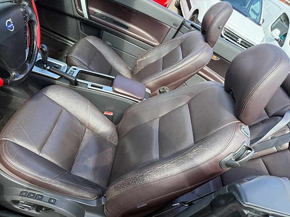 Volvo C70 11 of 18