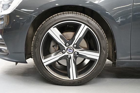 Volvo V60 19 of 19